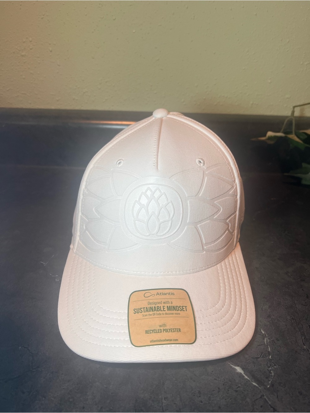 White Atlantis headwear cap made from recycled polyester With Lotus Logo Hat